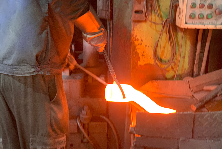 फोर्जिंग प्रक्रिया के चरण
